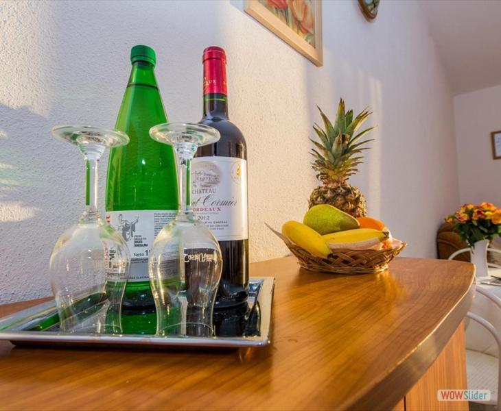 Apartmani Aria Rogoznica  Luaran gambar