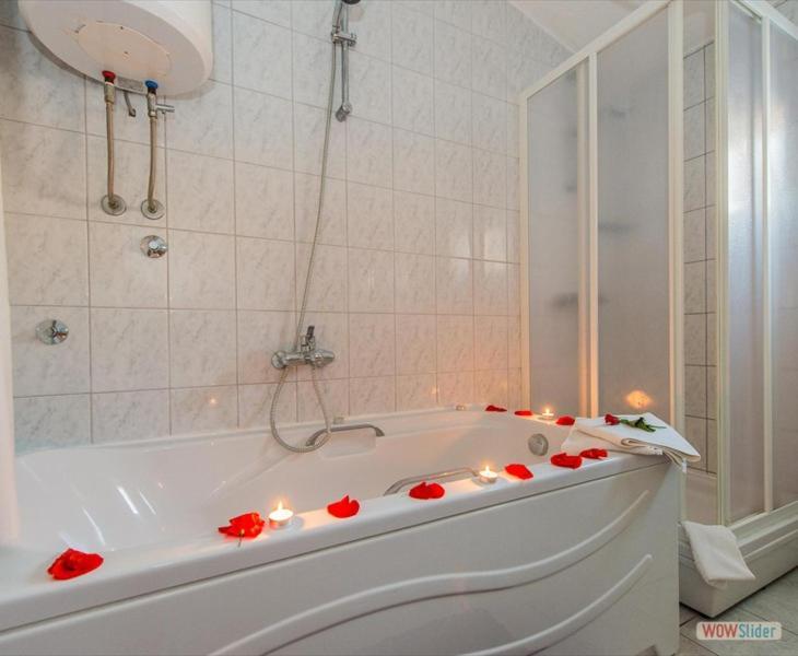 Apartmani Aria Rogoznica  Luaran gambar
